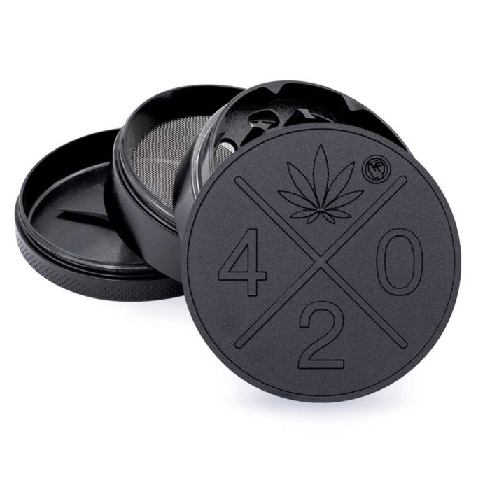 420-black-02.jpg