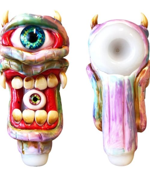 wholesale-glass-pipe-creepy-oculist-900x900-1.jpg