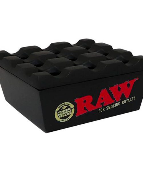 RAW-Regal-Metal-Black-Ashtray-2.jpg