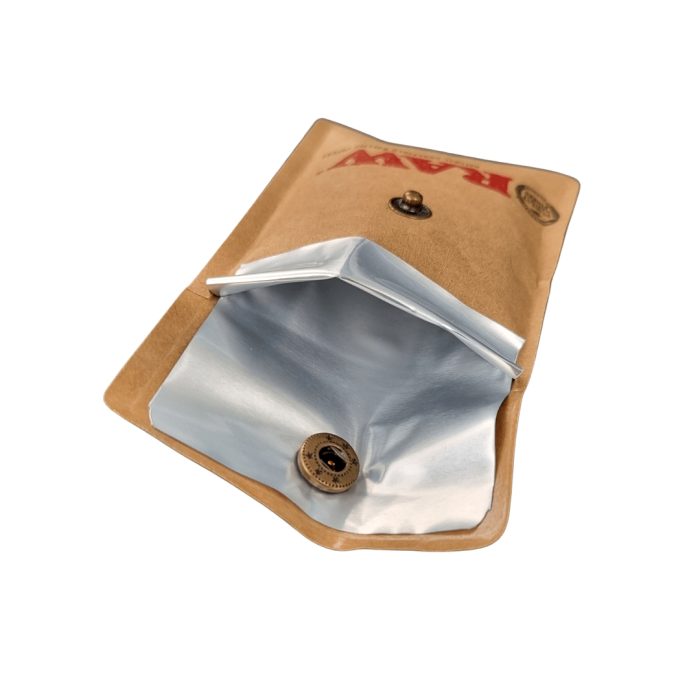raw_pocket_ashtray_2.jpg